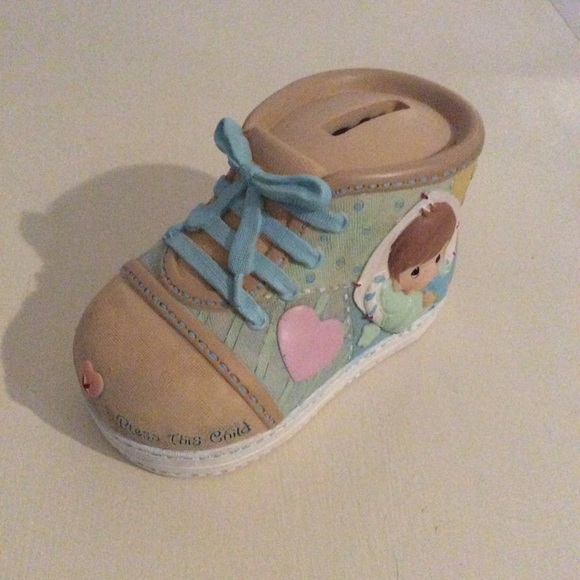 Precious Moments Baby Shoe Bank - Picture 5 of 8